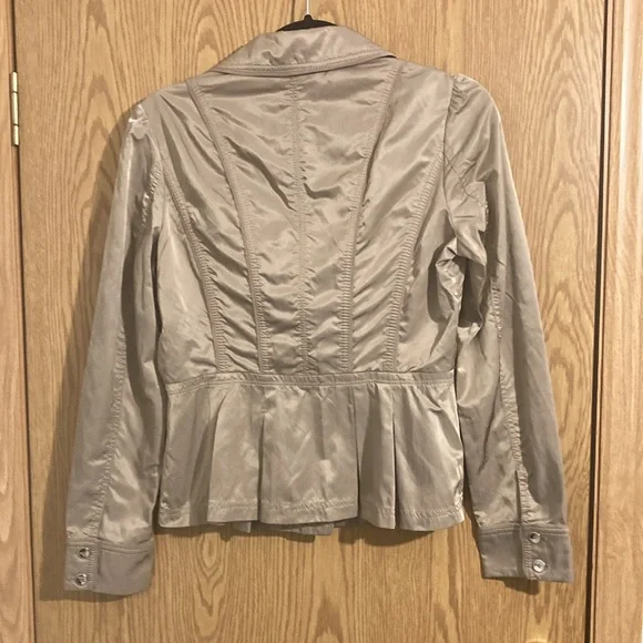 White House Black Market Jacket - Picture 3 of 6